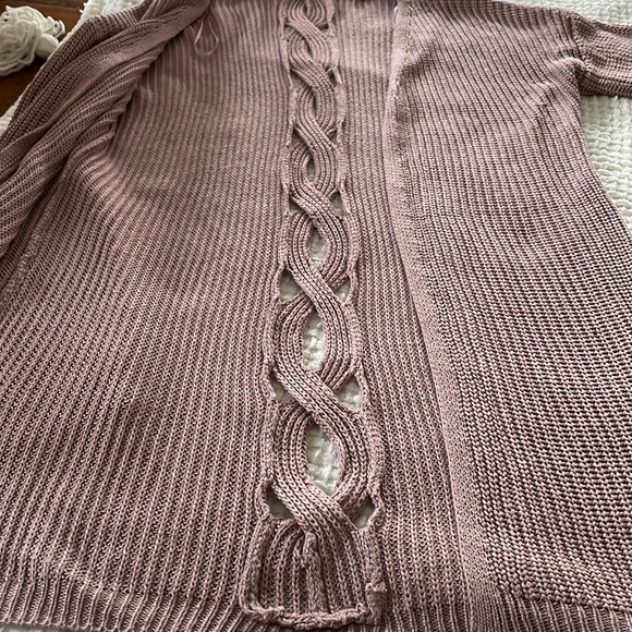 Stunning rose pink cardigan, size L. Beautiful back design - Picture 2 of 4